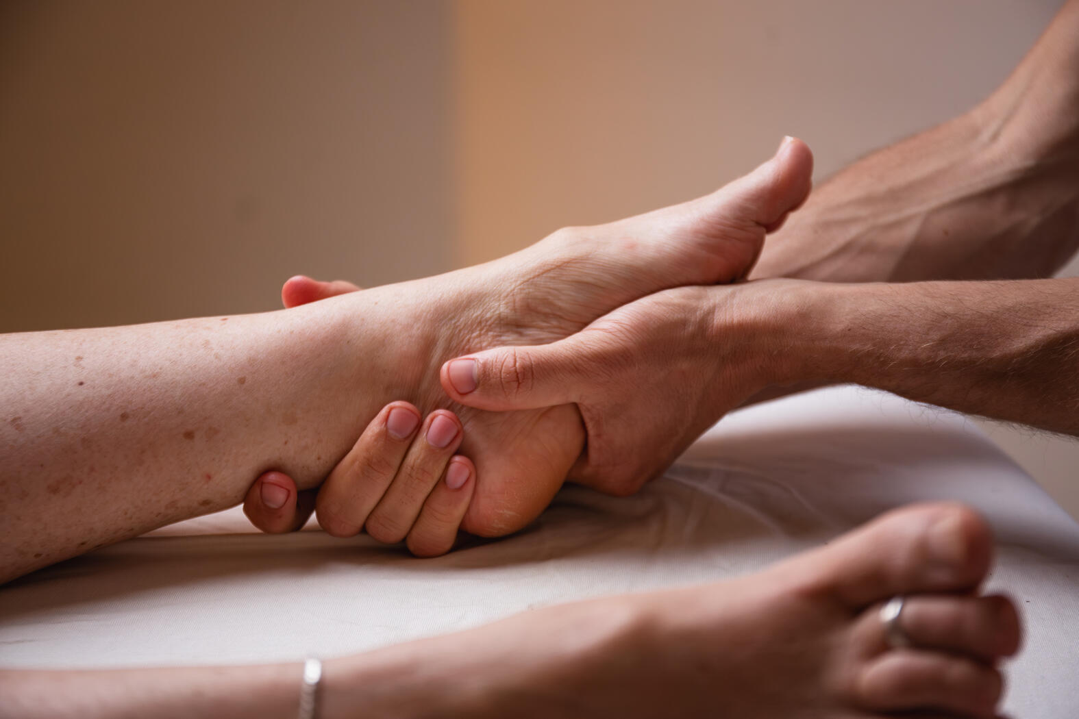 Lasse Elias for his massage business, 2026.